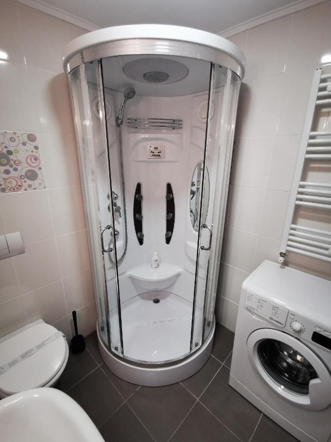 Orchid Luxury Apartment Sinaia Buitenkant foto