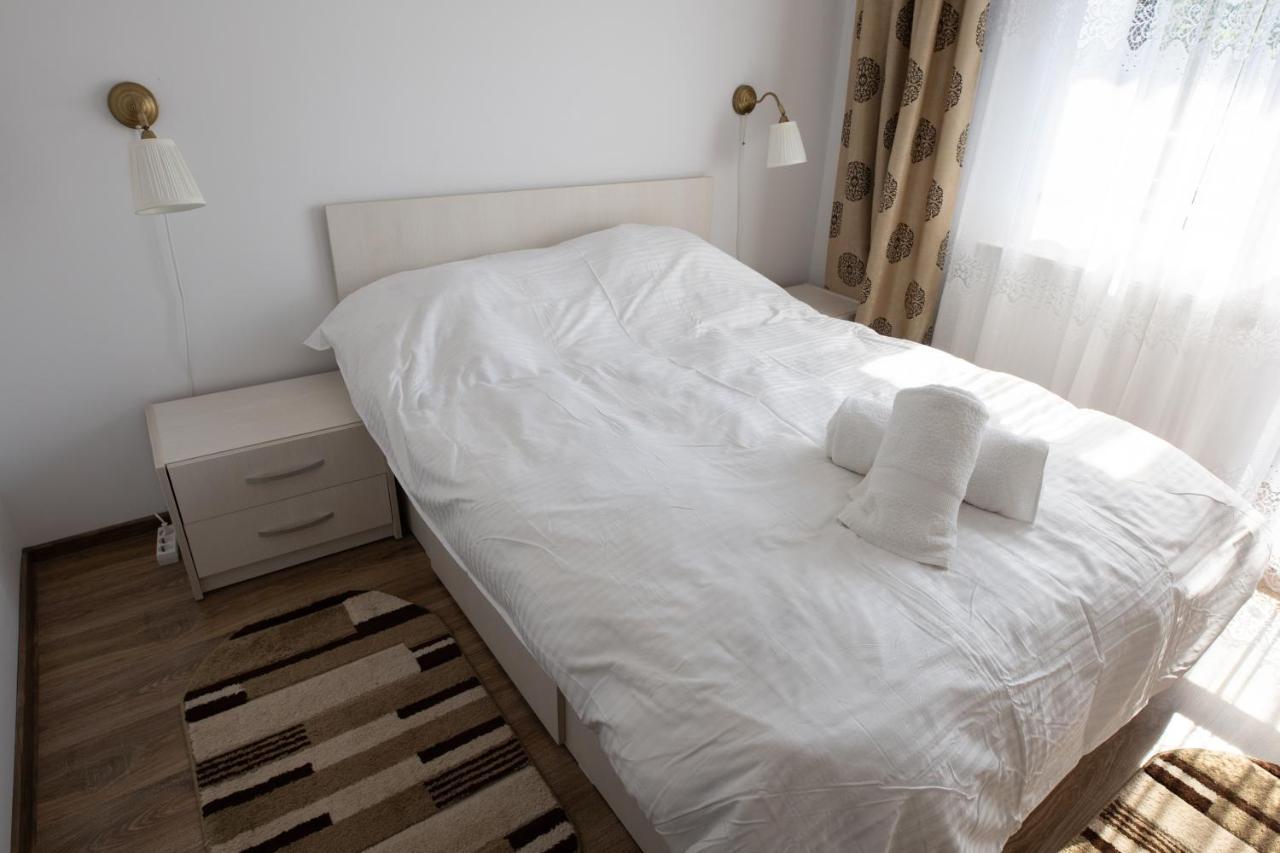 Orchid Luxury Apartment Sinaia Buitenkant foto